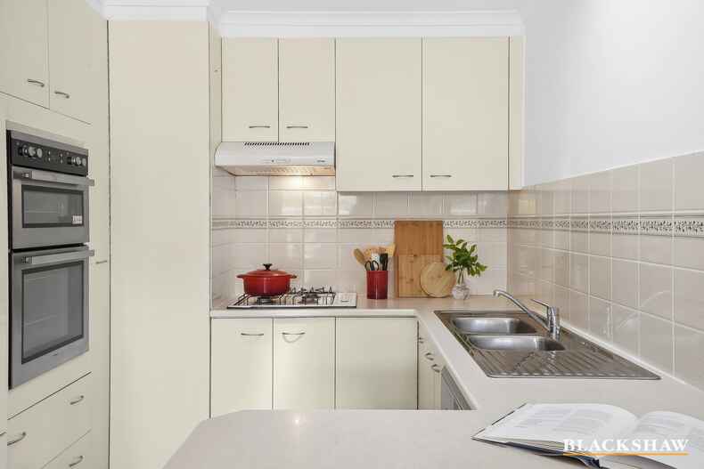 16 Kilburn Close Dunlop