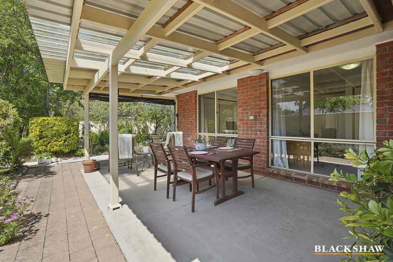 16 Kilburn Close Dunlop