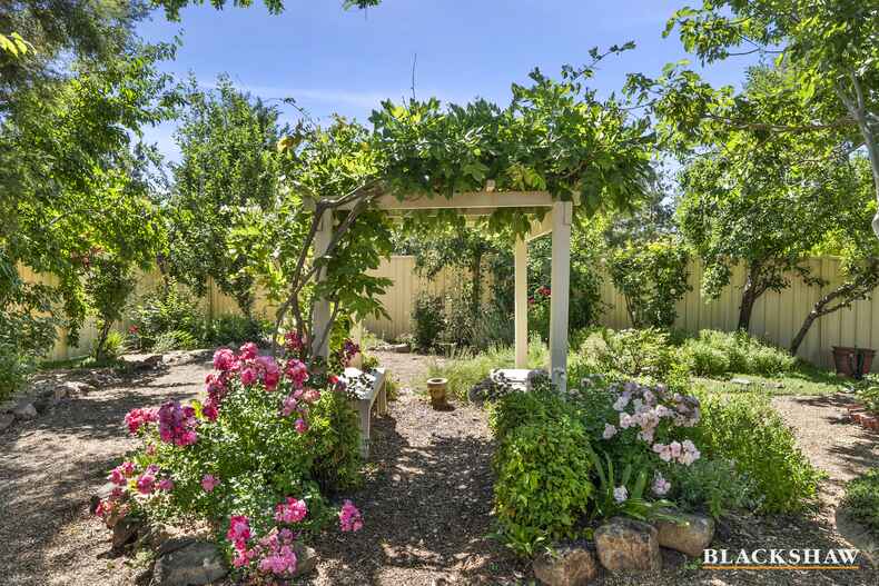 16 Kilburn Close Dunlop