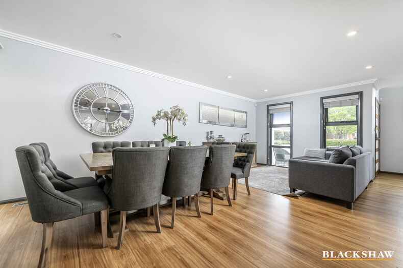 10 Woodburn Street Chisholm