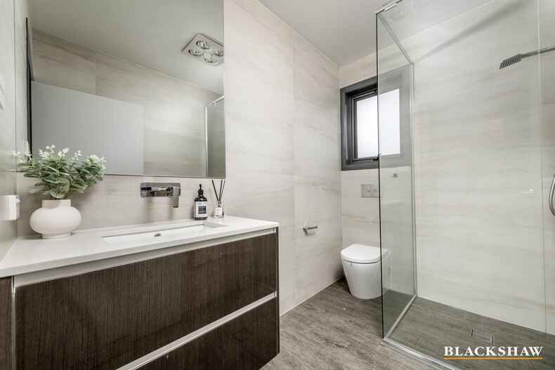 10 Woodburn Street Chisholm