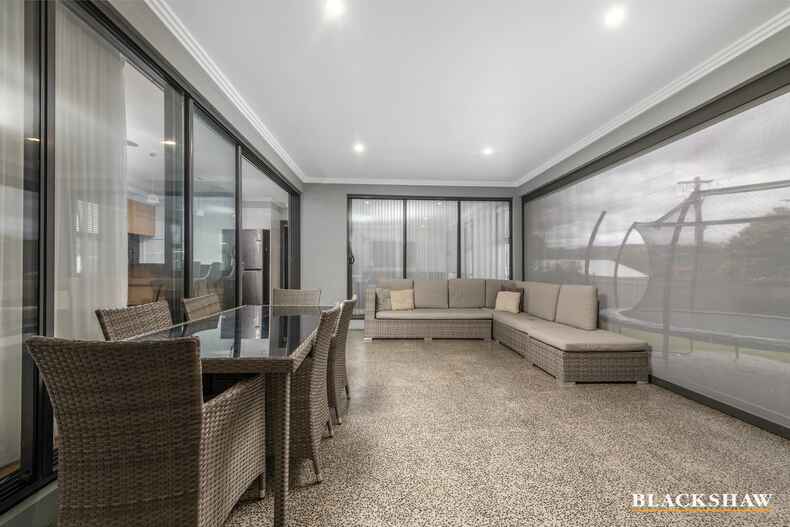 10 Woodburn Street Chisholm