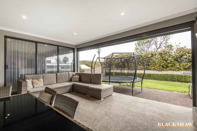 10 Woodburn Street Chisholm