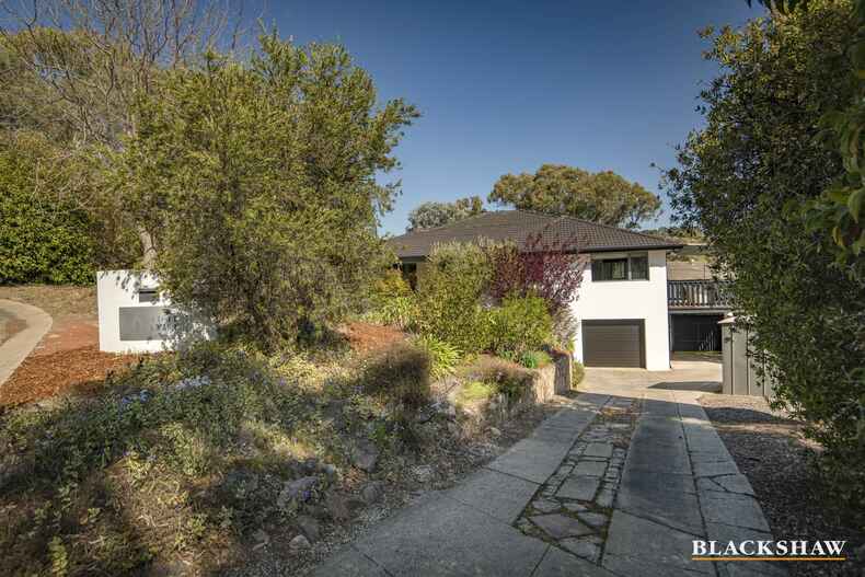 6 Betche Place Farrer