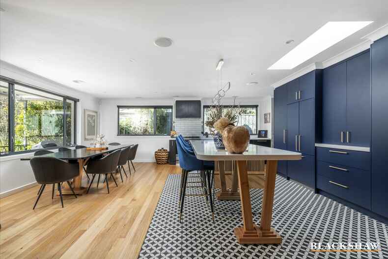 6 Betche Place Farrer