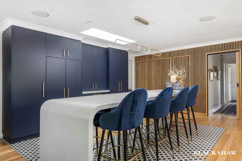 6 Betche Place Farrer