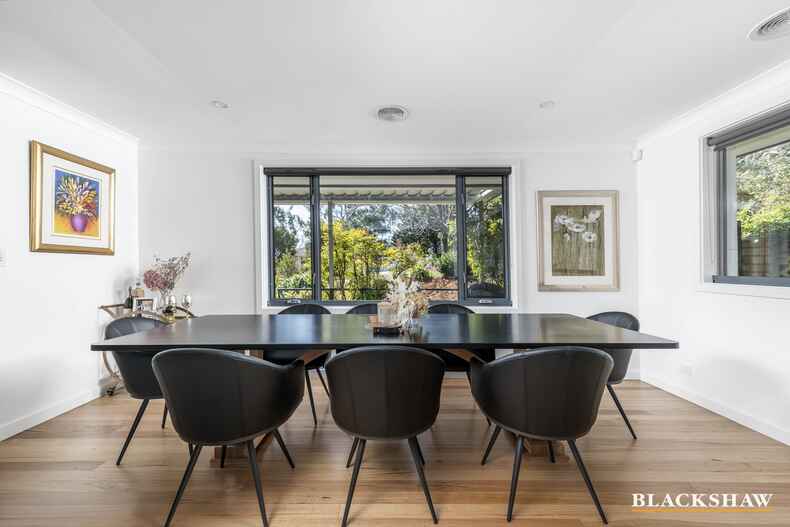 6 Betche Place Farrer