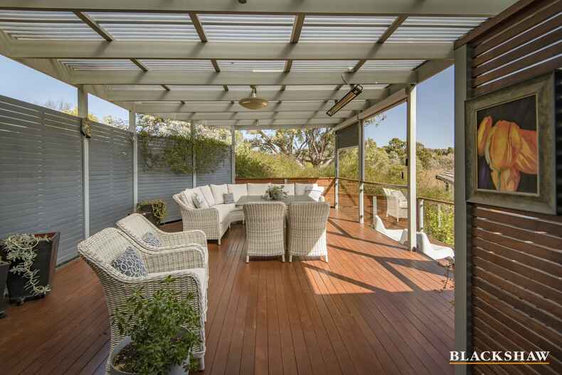 6 Betche Place Farrer