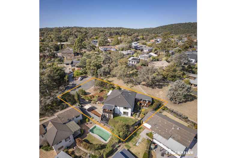 6 Betche Place Farrer