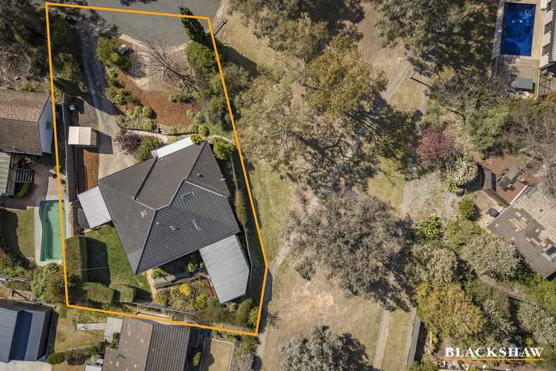 6 Betche Place Farrer