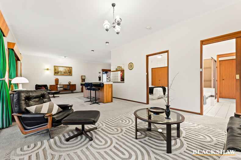 22 Neilson Street Garran