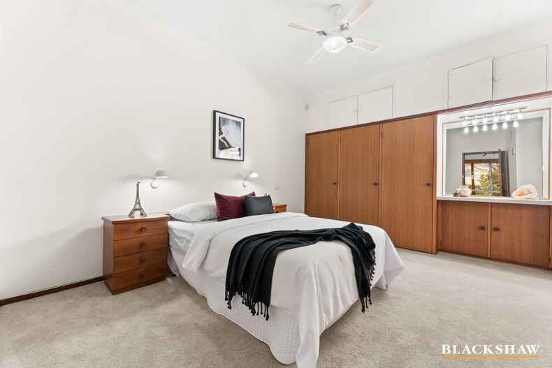 22 Neilson Street Garran