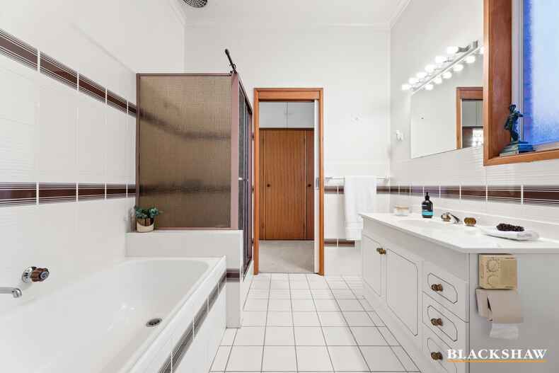 22 Neilson Street Garran