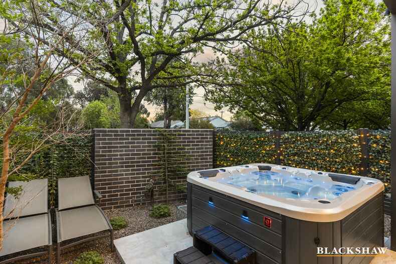 1/17 Lumeah Street Narrabundah