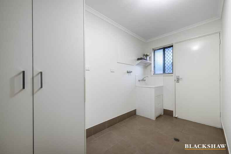 6 Mary Lee Street Bonython