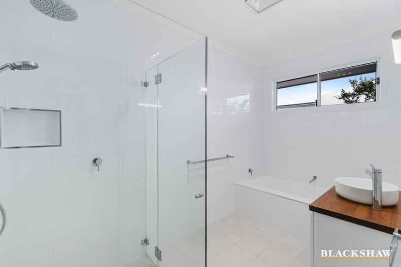 4 Dawarra Street Tomakin 4 Dawarra Street Tomakin