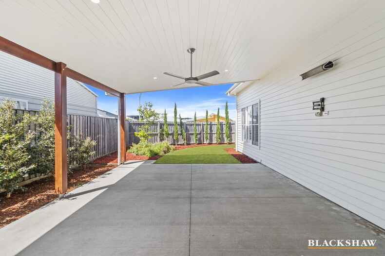 4 Dawarra Street Tomakin 4 Dawarra Street Tomakin