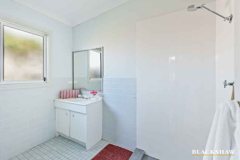 3/16-18 Peter Crescent Batehaven 3/16-18 Peter Crescent Batehaven