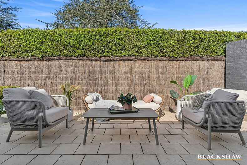 1/35 Novar Street Yarralumla