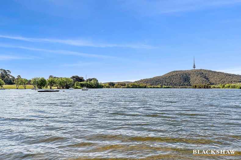 1/35 Novar Street Yarralumla