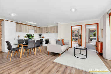 2/19 Bural Court Ngunnawal