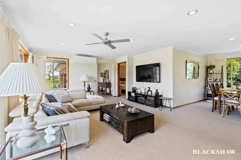 47 Eric Fenning Drive Surf Beach 47 Eric Fenning Drive Surf Beach