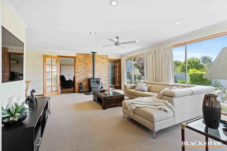 47 Eric Fenning Drive Surf Beach 47 Eric Fenning Drive Surf Beach