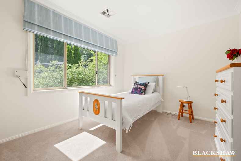 3 Kilgour Place Isaacs