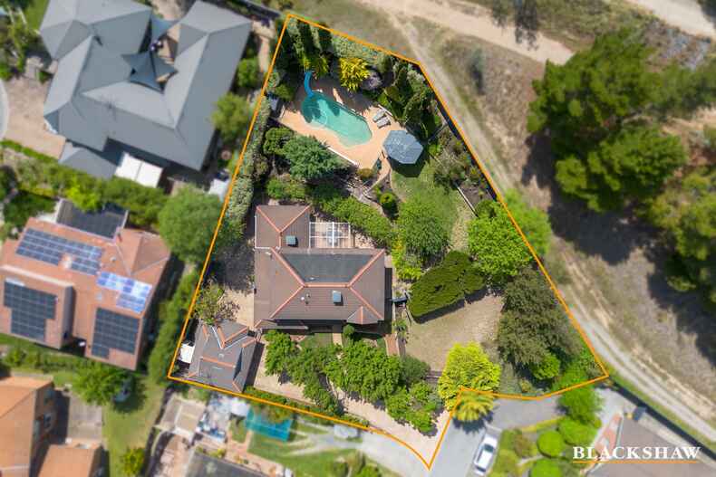 3 Kilgour Place Isaacs