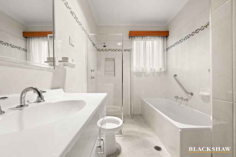 10 Naylor Close Crestwood