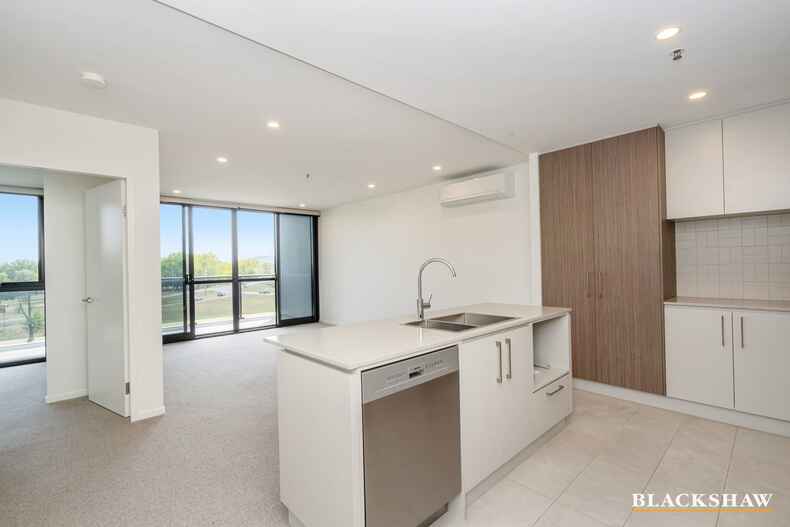 23/11 Irving Street Phillip