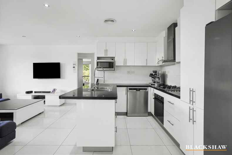 17 Marcus Faunce Street Macgregor