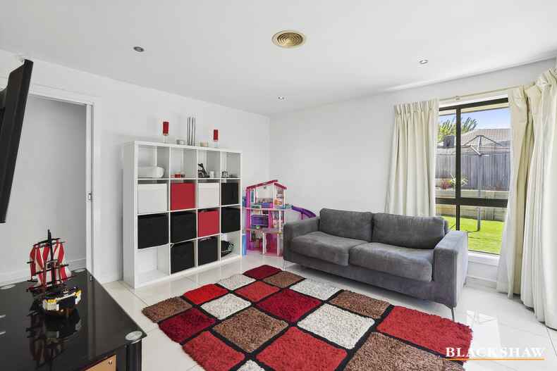 17 Marcus Faunce Street Macgregor