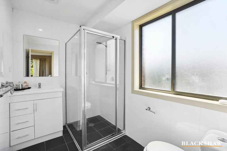 17 Marcus Faunce Street Macgregor