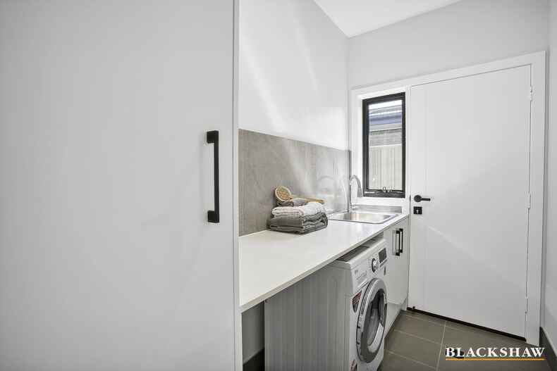 43 Trewenack Street Taylor 43 Trewenack Street Taylor