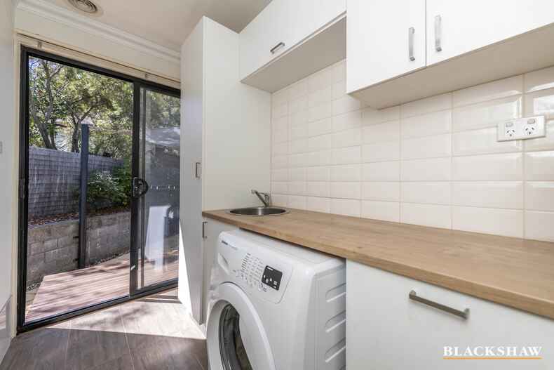 24 Counihan Court Dunlop