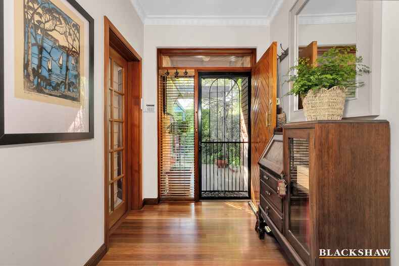 9 Brigalow Street O'Connor 9 Brigalow Street O'Connor