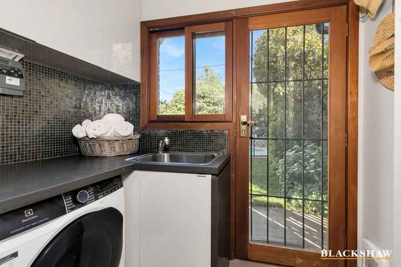 9 Brigalow Street O'Connor 9 Brigalow Street O'Connor