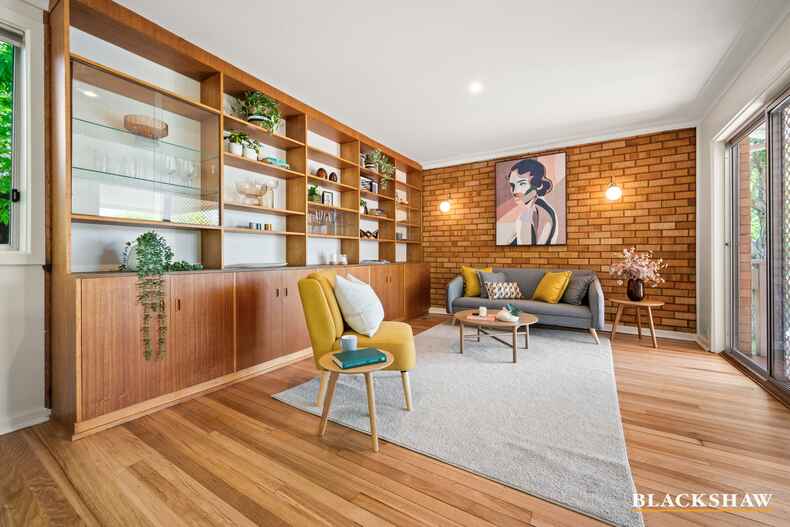 61 MacAlister Crescent Curtin 61 MacAlister Crescent Curtin