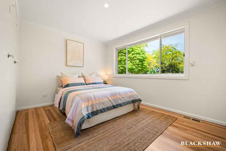 61 MacAlister Crescent Curtin 61 MacAlister Crescent Curtin