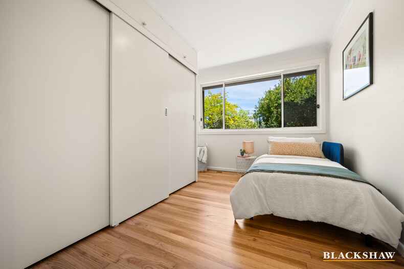 61 MacAlister Crescent Curtin 61 MacAlister Crescent Curtin