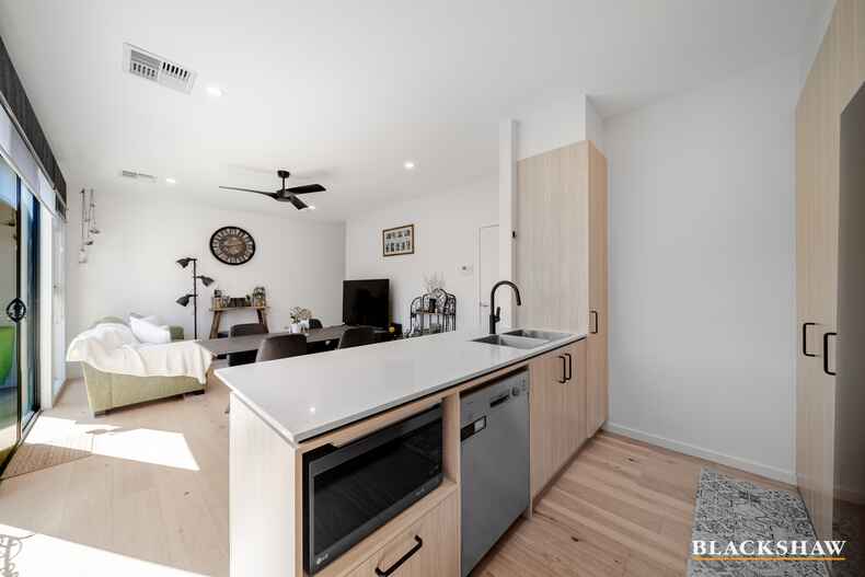 4/61 Cooma Street Queanbeyan