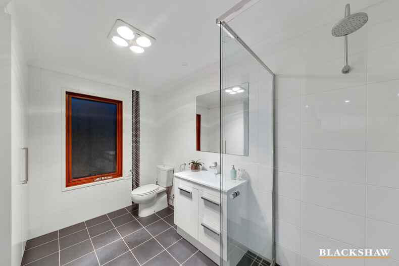 2 Arnhem Place Red Hill