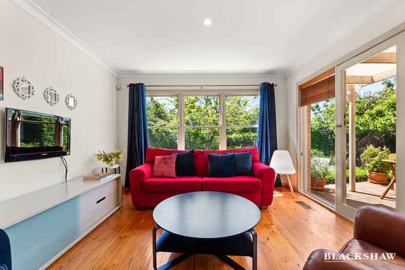 8 Hamilton Row Yarralumla 8 Hamilton Row Yarralumla
