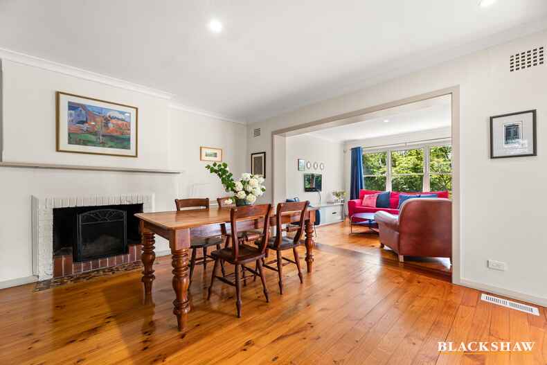 8 Hamilton Row Yarralumla 8 Hamilton Row Yarralumla