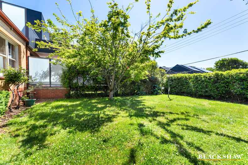 8 Hamilton Row Yarralumla 8 Hamilton Row Yarralumla