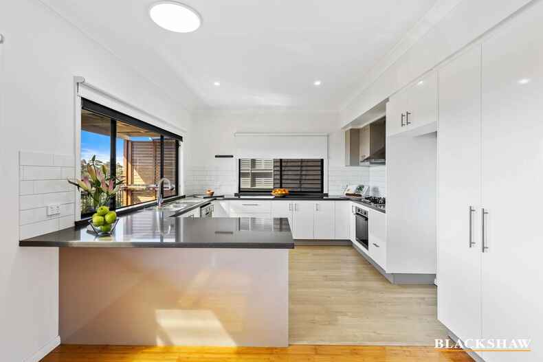 13 Derribong Avenue Catalina 13 Derribong Avenue Catalina