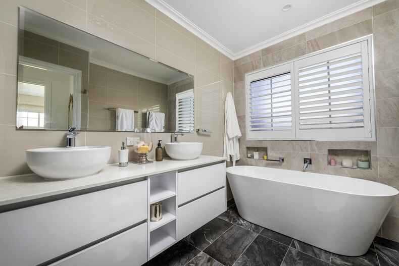 6 Karawatha Place O'Malley 6 Karawatha Place O'Malley