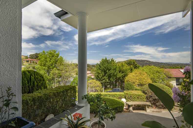 6 Karawatha Place O'Malley 6 Karawatha Place O'Malley