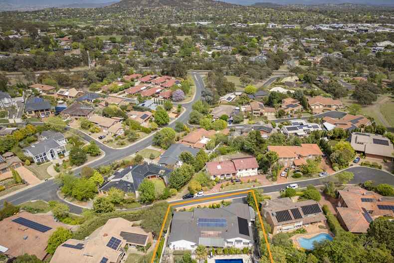 6 Karawatha Place O'Malley 6 Karawatha Place O'Malley